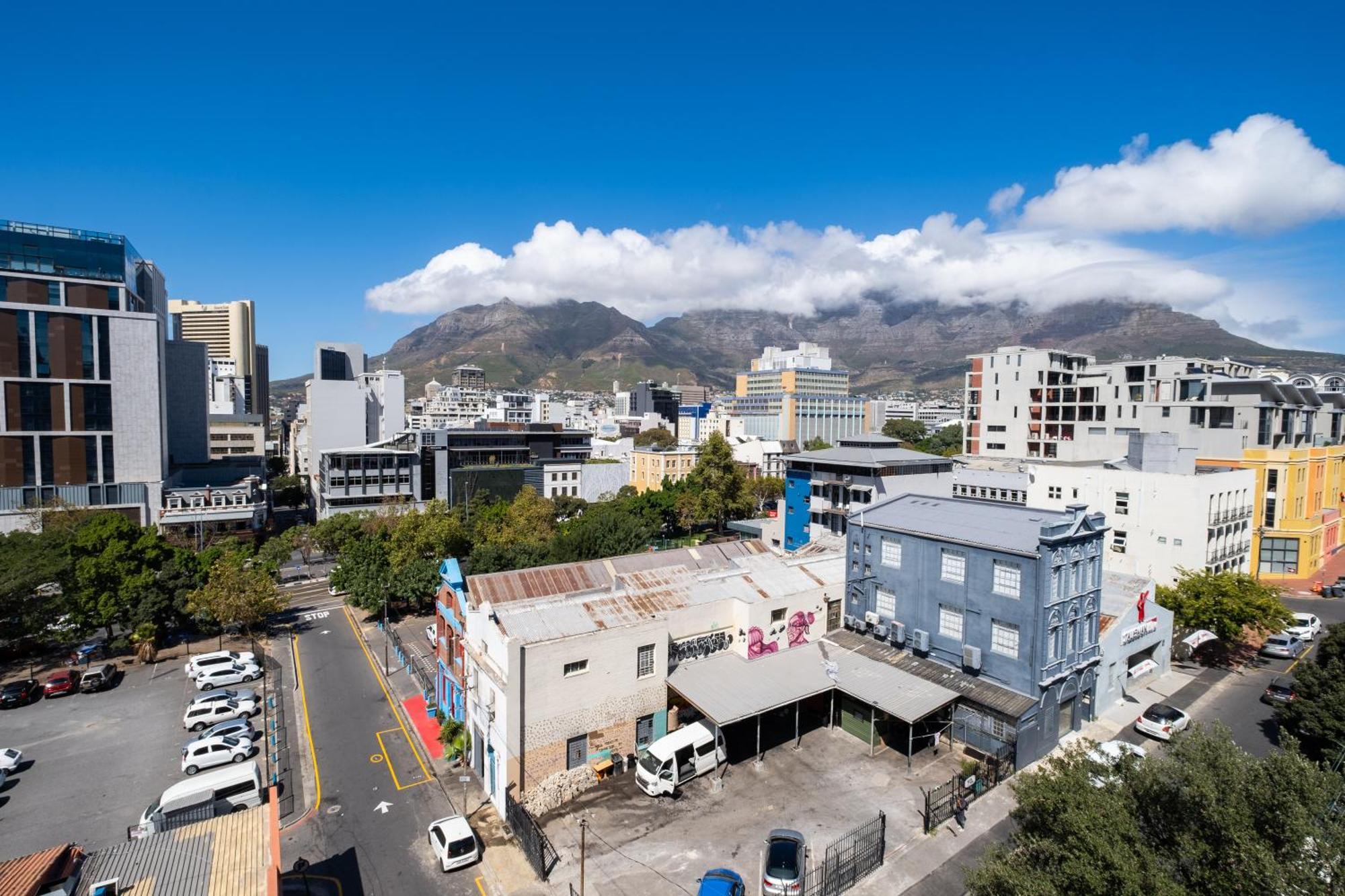 Apartment The Rose 707: Floor Modern Cape Town